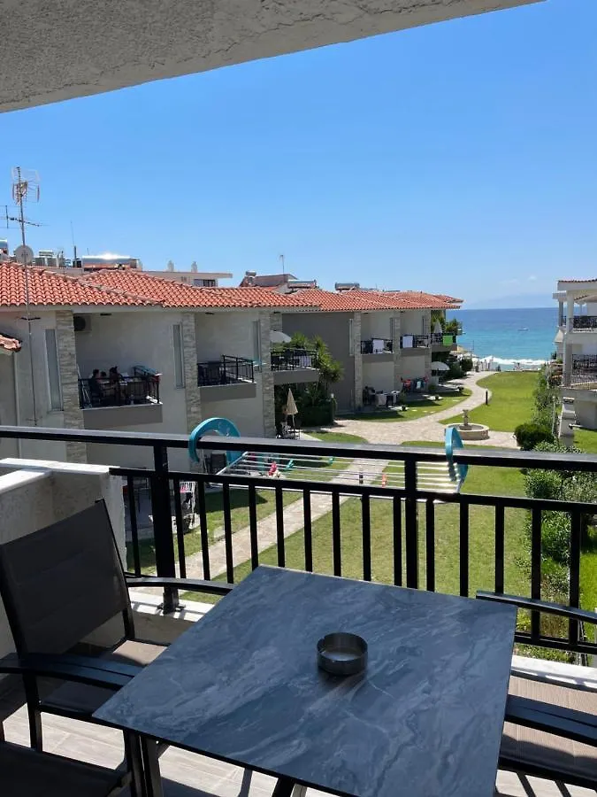 Litsa Apartments Fourka