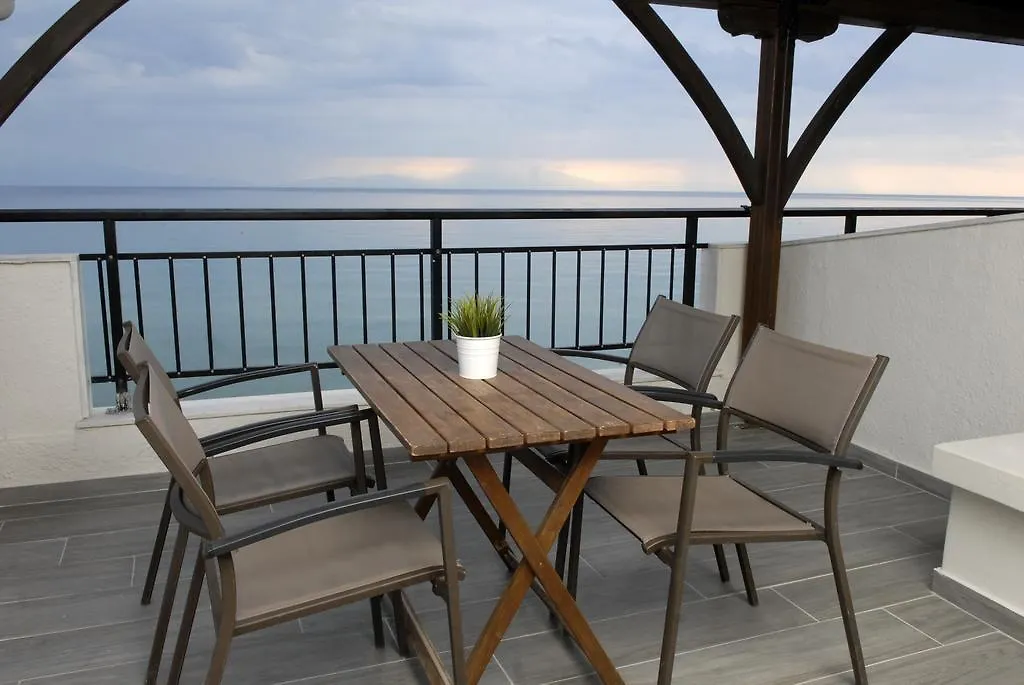 Litsa Apartments Fourka